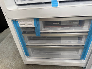 Factory Second Westinghouse 496 L Bottom Mount Fridge – White (WBE5300WC)